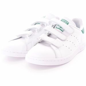 ADIDAS ORIGINALS
Stan Smith - White/Green